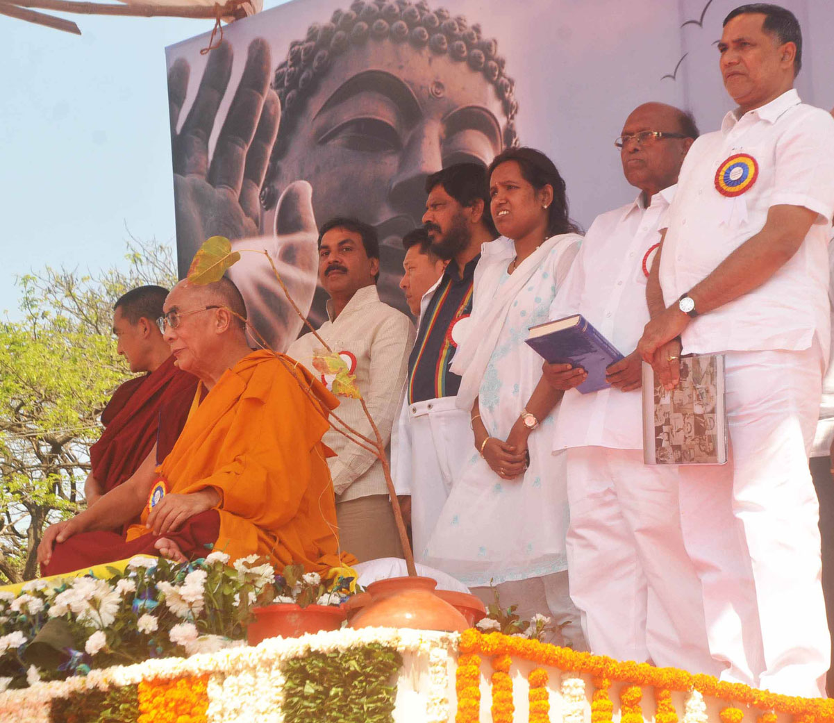 BUDDHIST SPIRITUAL & NOBEL PEACE LAUREATE DALAILAMAJI  IN MUMBAI .