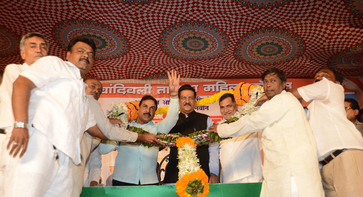 CHIEF MINISTER PRITHVIRAJ CHAVAN & MINISTER MOHD.ARIF NASIM KHAN FOR FOUNDATION STONE CEREMONY OF MATERNITY HOSPITAL AT CHANDIVILI.