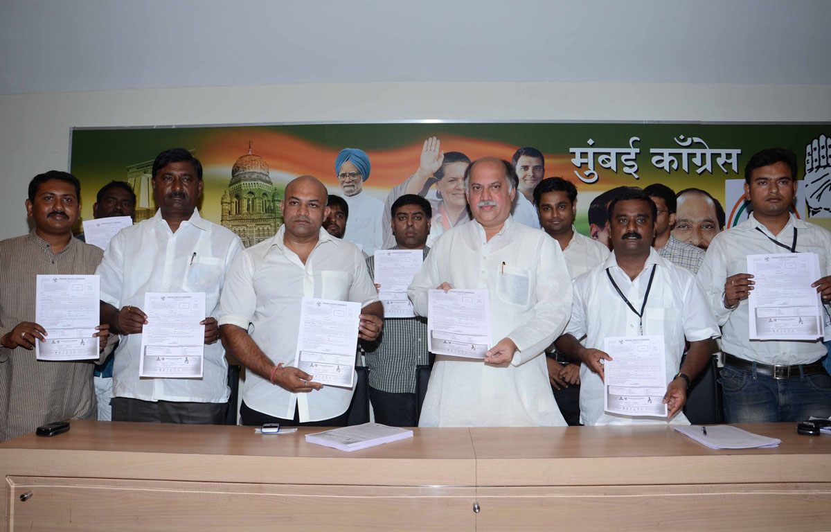M.P.& EX UNION MINISTER GURUDAS KAMAT INAUGURATES MUMBAI YOUTH CONGRESS MEMBERSHIP DRIVE AT MUMBAI CONGRESS RAJIV GANDHI BHAVAN CST.
