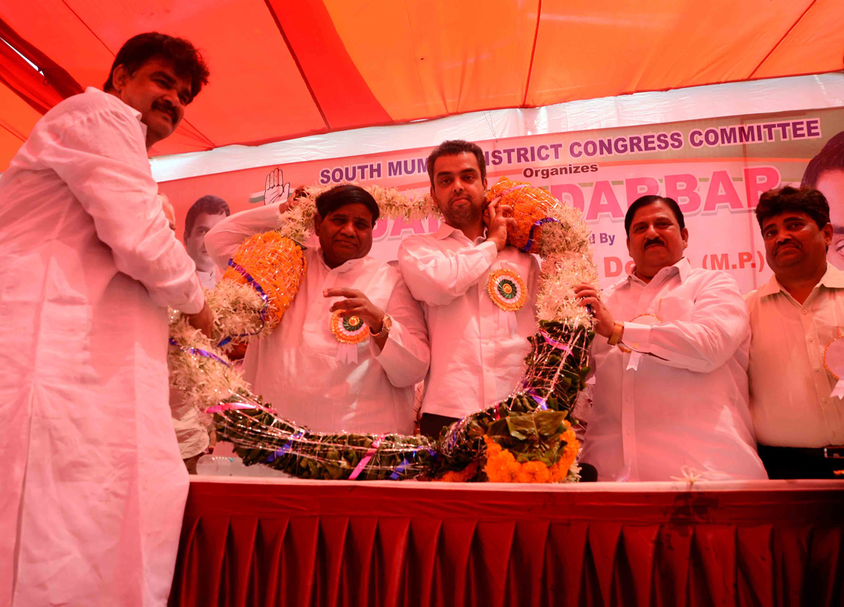 UNION MINISTER OF STATE & SOUTH MUMBAI M.P.MILIND DEORA IN "JANTA DARBAR" AT MADANPURA BYCULLA.