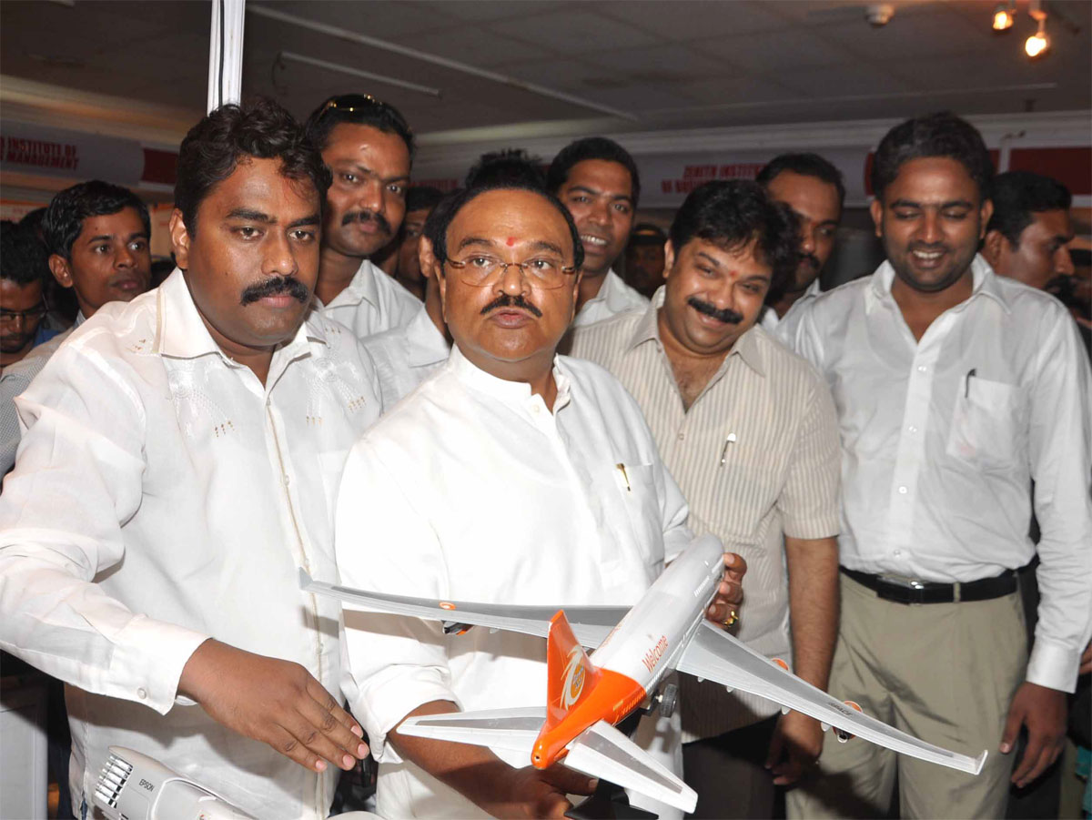 PWD & TOURISM  MINISTER CHAGAN BHUJBAL AT RAVINDRA NATY MANDIR PRABHADEVI.