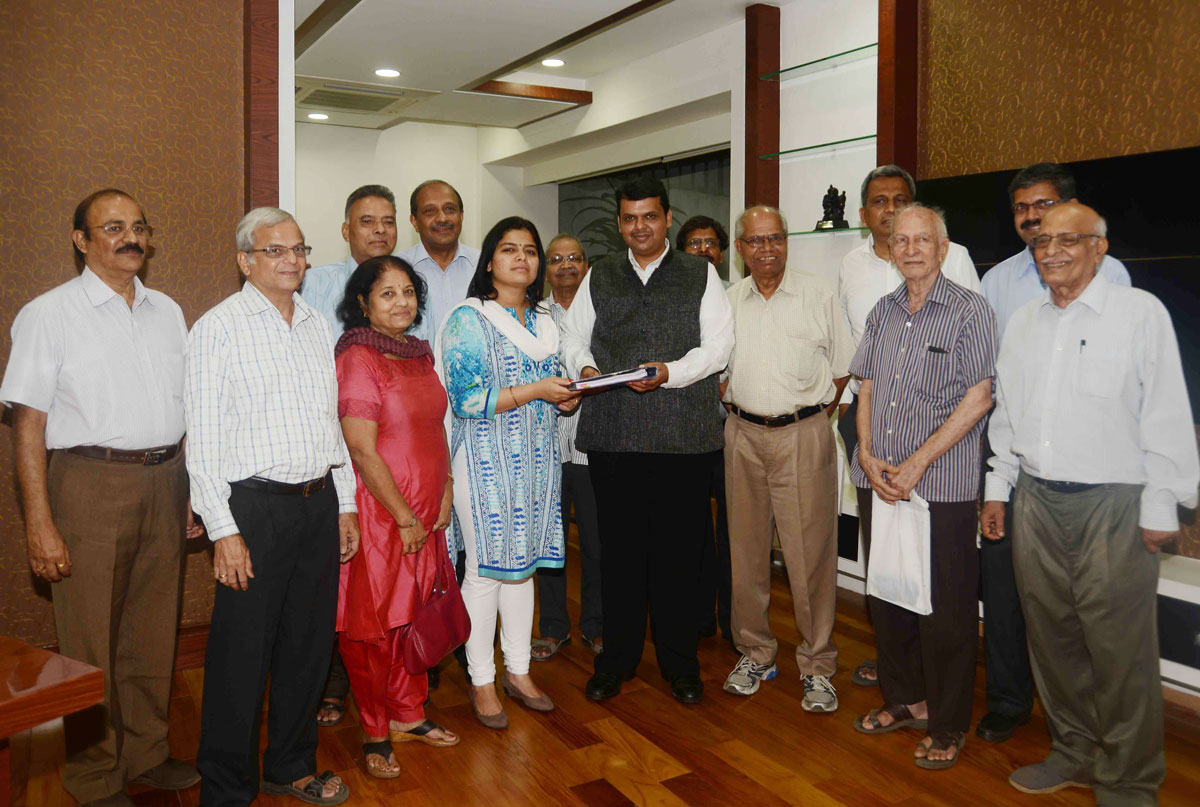 Shivshrusti Cultural Sports Center Delegates Meets Chief Minister Devendra Fadnavis at Varsha Bunglow Malbar Hill.