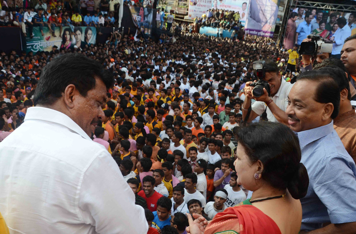 GOVINDA ALA RE ALA !!!!!!