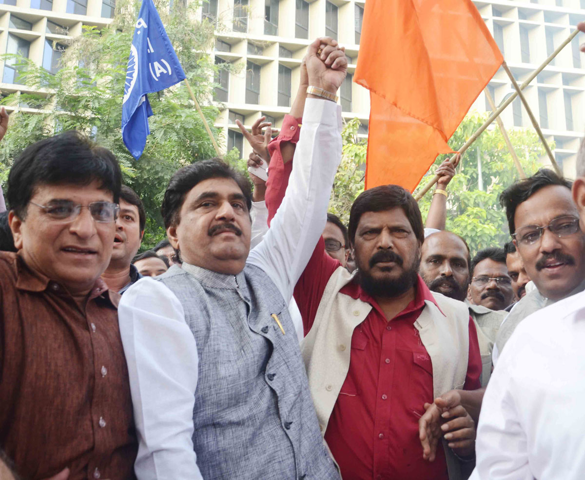 Mahayuti Celebration On Declaration Of RPI Chief Ramdas Athawale As Rajya Sabha(MP) Candidate.