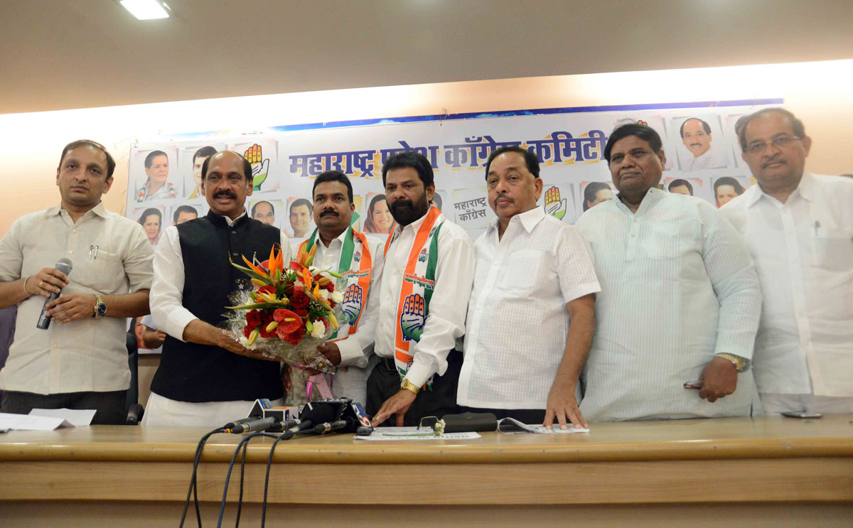 Shiv Sena Party Worker's From Malvan Joined Congress Party at Gandhi Bhavan.