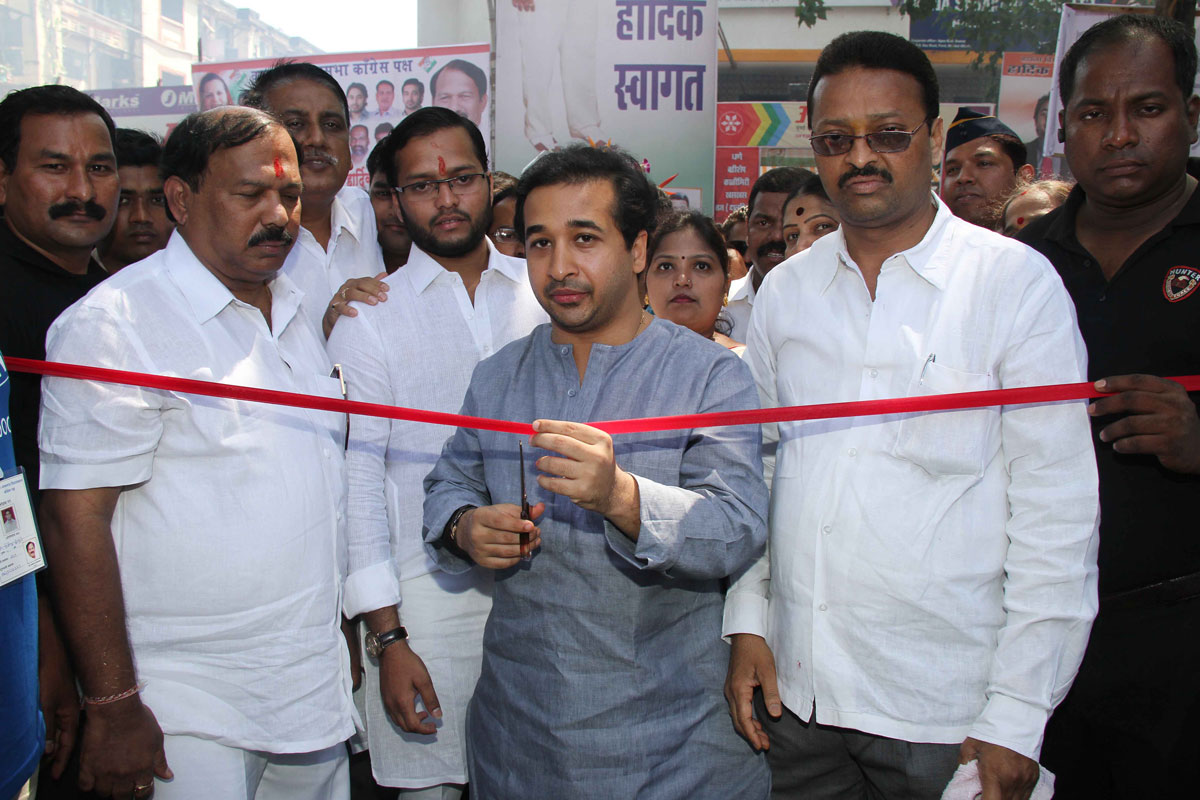 JOB FAIR BY MLA KALIDAS KOLMBKAR ON OCCASION MINISTER NARAYANRAO RANE & SWABHIMAAN SANGHATANA PRESIDENT NITESH RANE  AT DADAR.