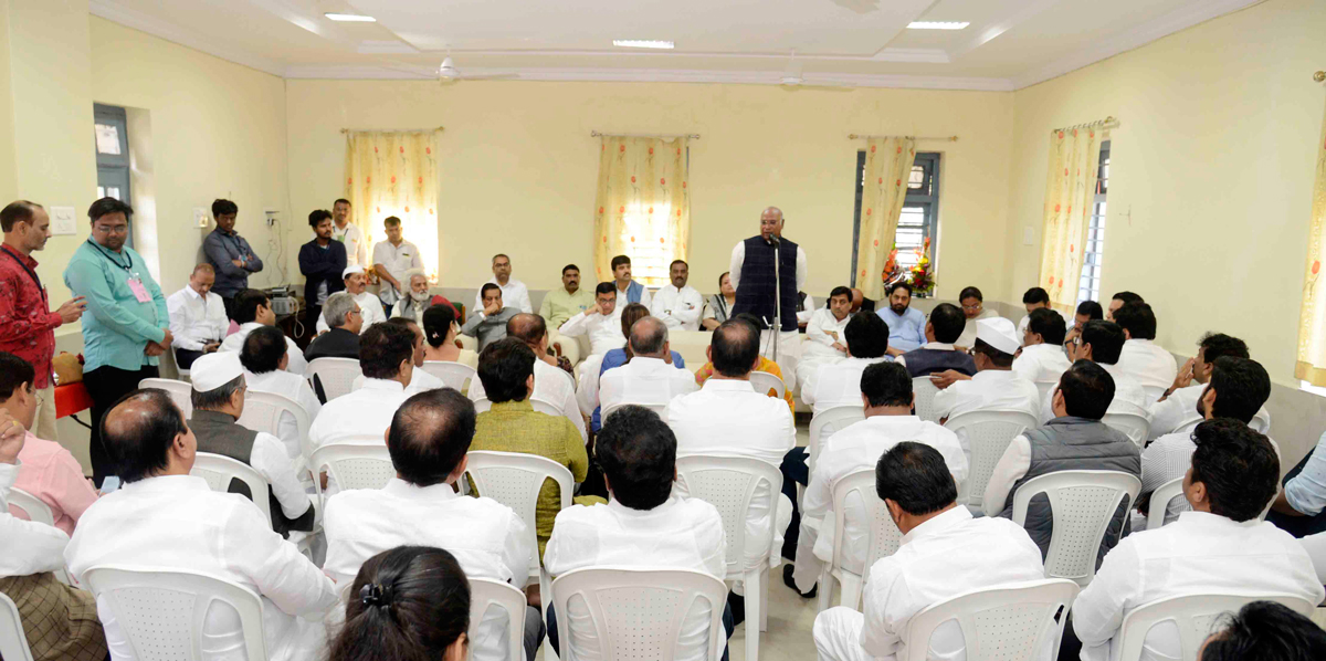 Congress Leader's, Minister's, MLAs MLC's Meeting at Vidhan Bhavan Nagpur.