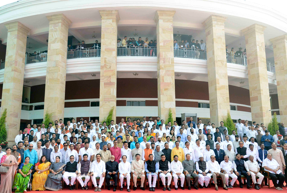 5th Day Winter Assembly Session Vidhan Bhavan Nagpur.