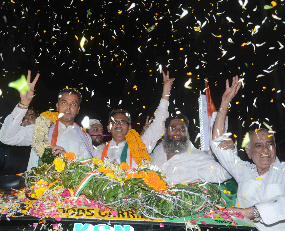 Amin Patel Padyatra Along with Milind Deoraji in ward no. 222