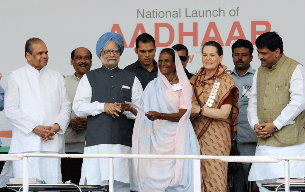 National Advisory Council, Smt. Sonia Gandhi,Prime Minister, Dr. Manmohan Singh launches the Aadhaar Number under Unique Identification Authority of India, At Tembhli Village, Nandurbar, Maharashtra.