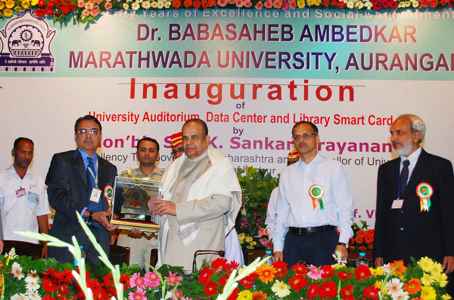 GOVERNER K SANKARNARAYANAN AT DR BABASAHEB AMBEDKAR MARATHWADA UNIVERCITY AURANGABAD.