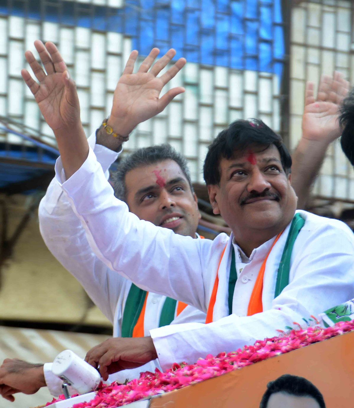 Chief Minister Prithviraj Chavan with MP. Candidate Milind Deora during Election Campaign Rally at Masjid Bunder.