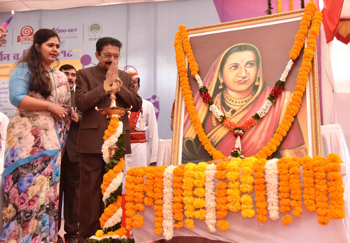"Mahalaxmi Saras" opening in Chief Presence Governor of Maharashtra Dr.Ch.Vidyasagar Rao.