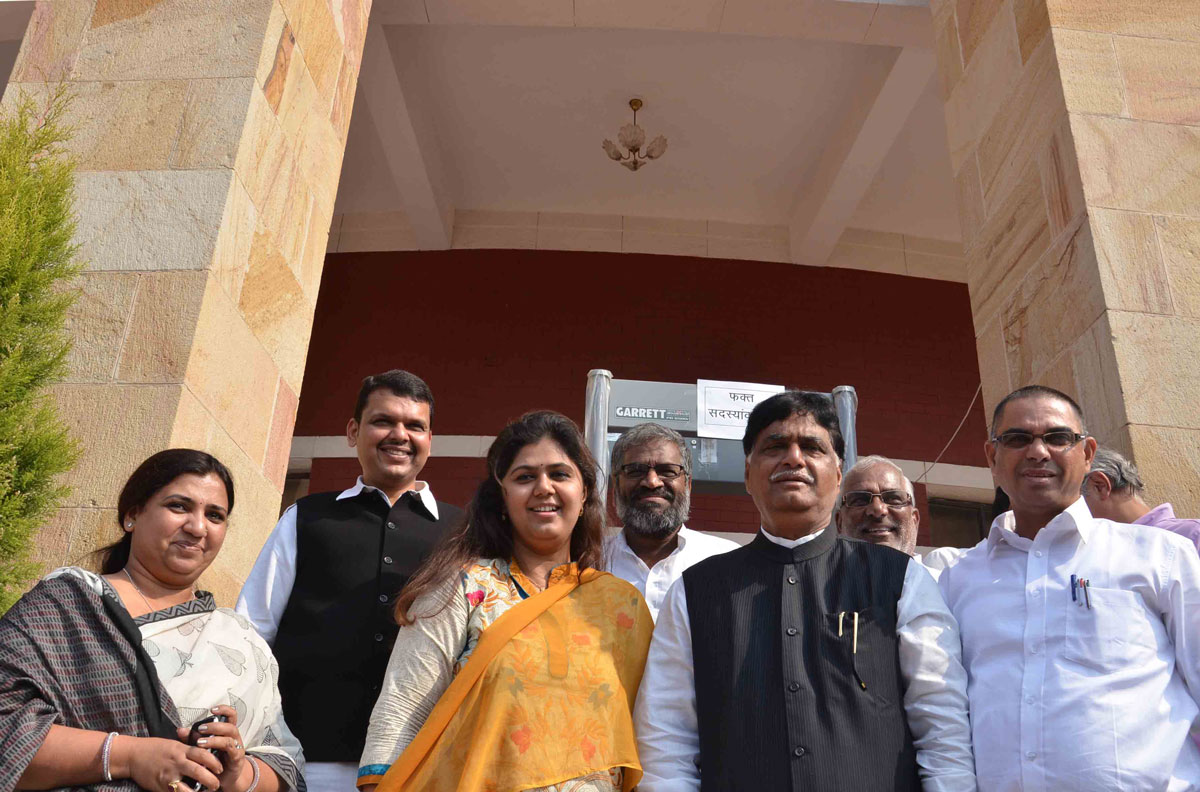 AT NAGPUR VIDHAN BHAVAN ON 2nd DAY OF WINTER SESSION.