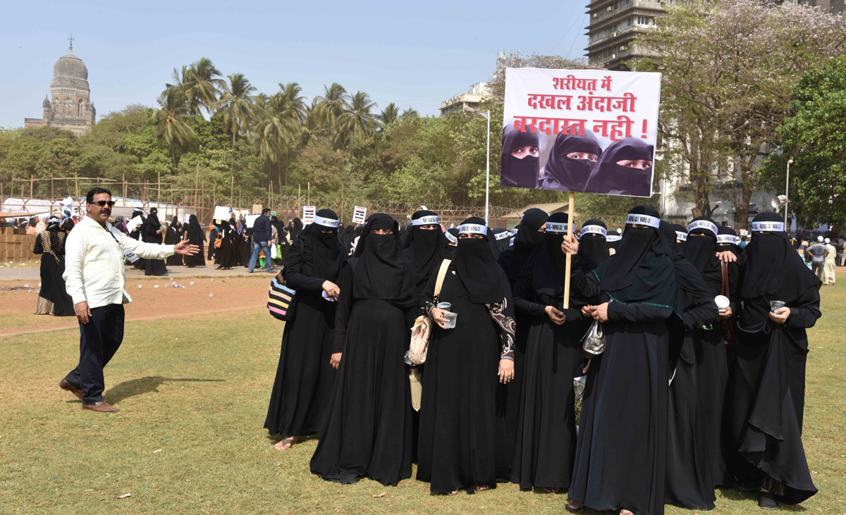 Muslim Women Reject Talaq Bill,Historic Shariah Protection Rally at Azad Maidan in Mumbai.