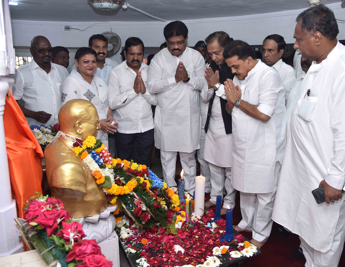 Abhivadan to Bharatna Dr.Babasaheb Ambedkar on his Mahaparinirvan Din at Chaityabhumi Dadar.