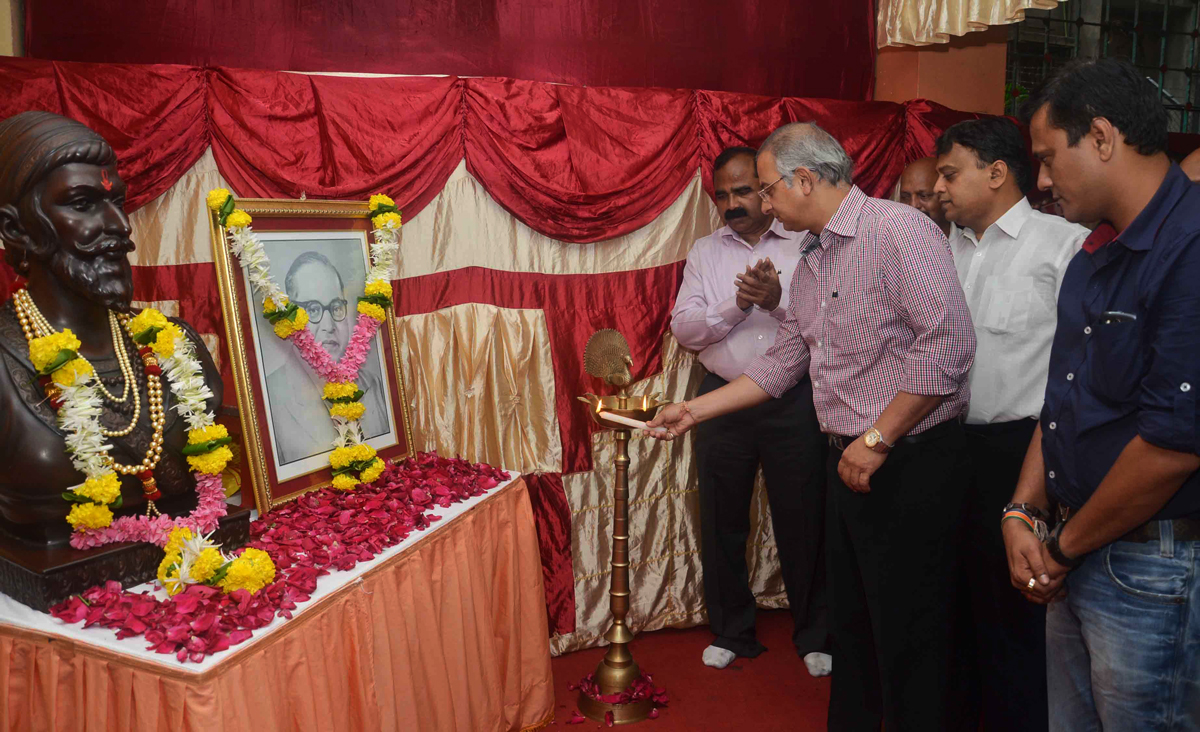 STATE BANK JANADHIKAR SENA MEETING DADAR SHARDASHRAM HIGH SCHOOL.