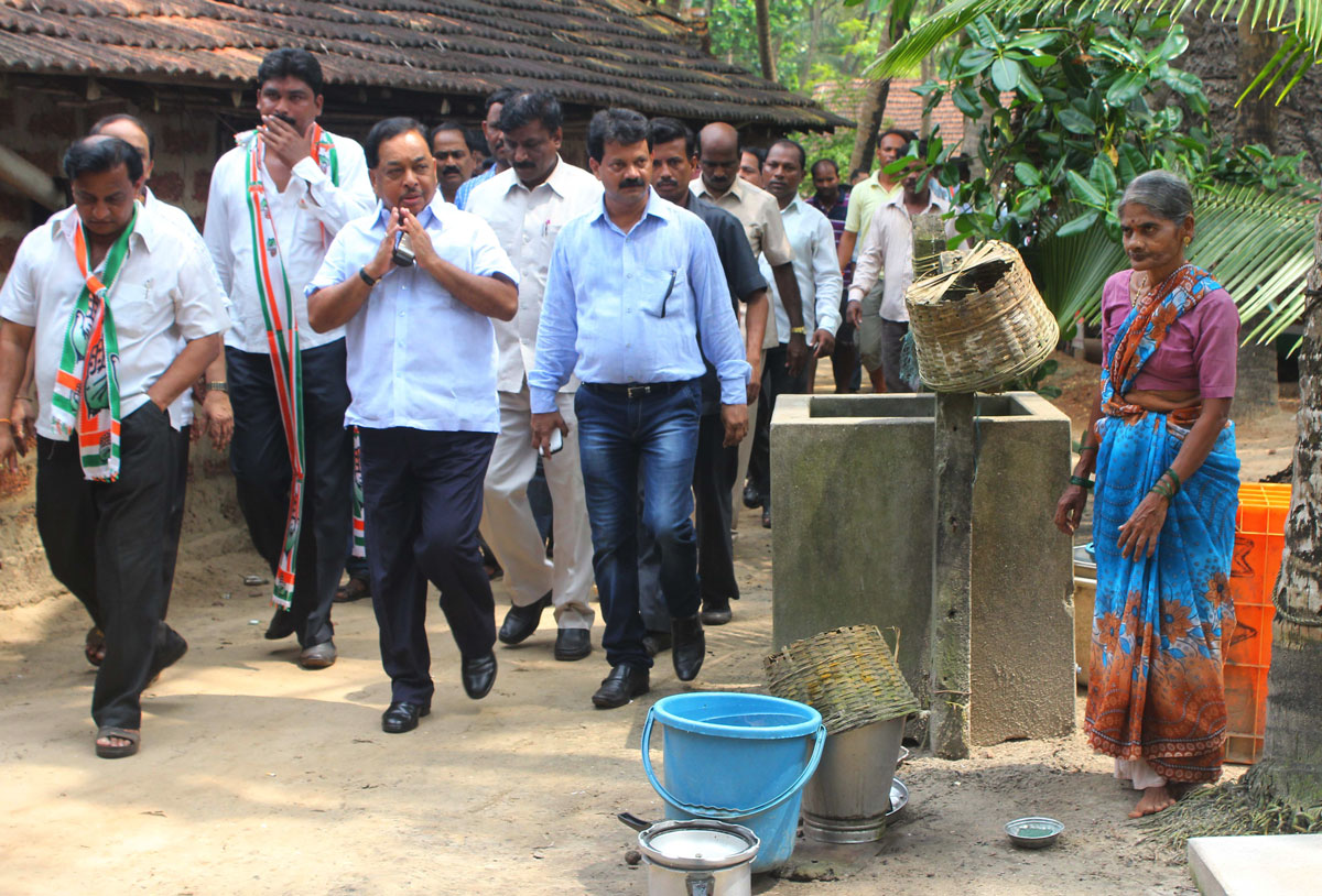 Kudal & Kankavli Assembly Congress Candidates Narayanrao Rane & Nitesh Rane Campaign Rally.