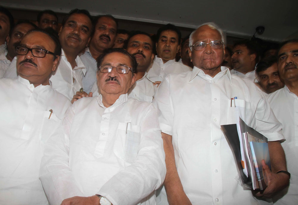 NCP PARTY CHAIRPERSON & CENTRAL MINISTER SHARADCHANDRAJI PAWAR AT VIDHAN BHAVAN.
