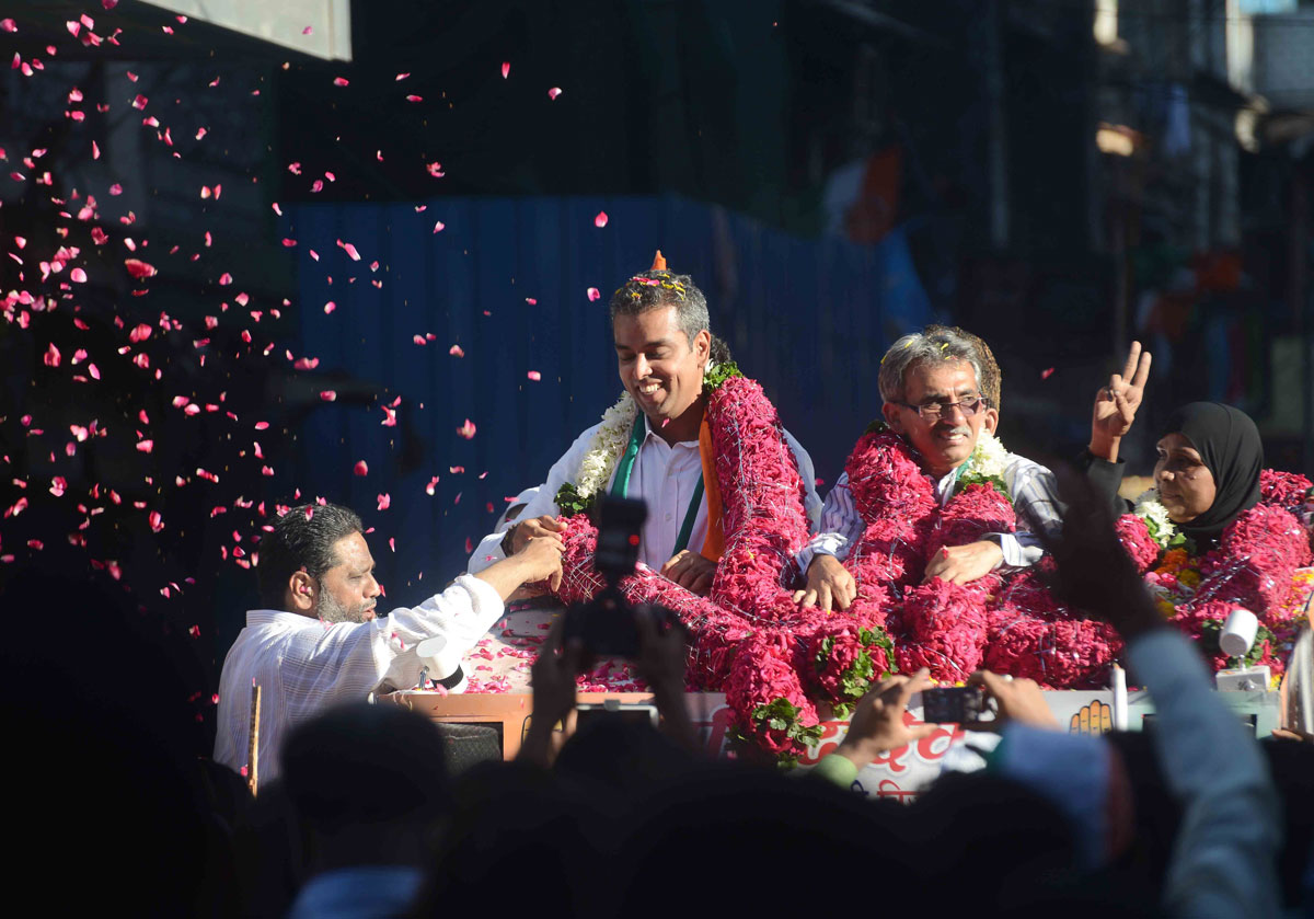 MP.Candidate Milind Deora Election Campaign Rally in South Mumbai Parliamentary Constituency at Mumbadevi Assembly Dongri Area.