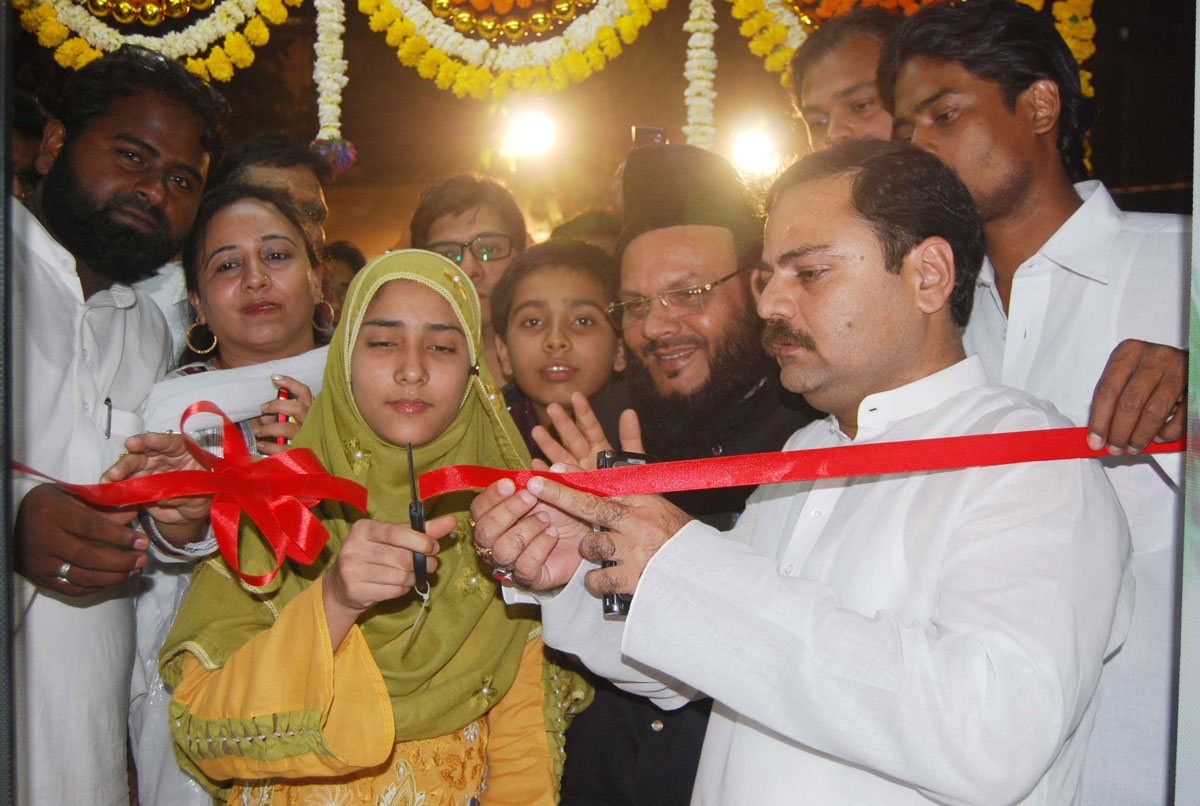 SATYVADI SANGHTNA PRESIDENT S.M.KHAN AT JOGESHWARI.