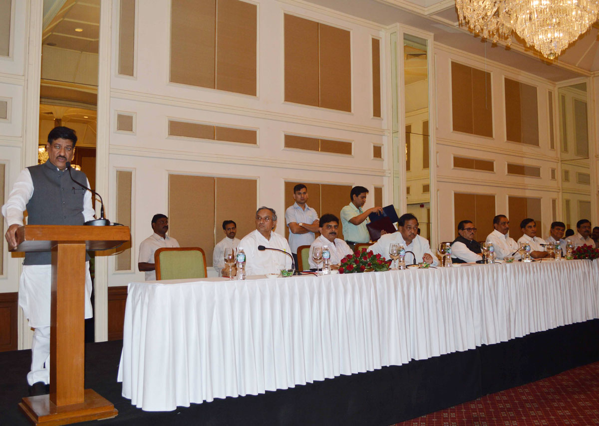 Chief Minister Prithviraj Chavan & Industries Minister Narayanrao Rane at Oberoi Trident.