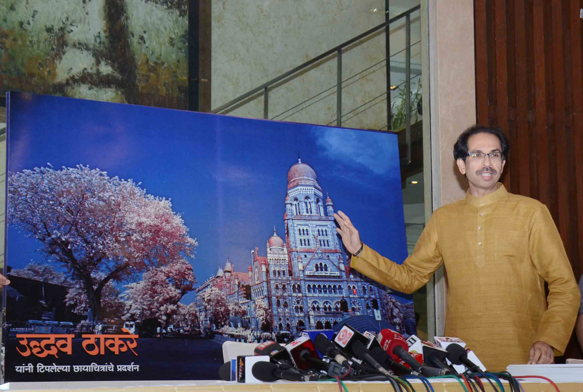Shiv Sena President Uddhav Thackeray Press Conference at Worli Hotel Blue Sea.