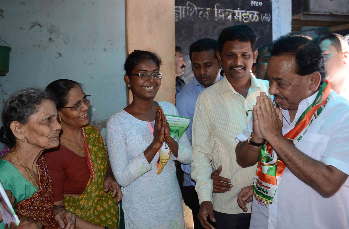 176-Bandra(E) Assembly Constituency Congress-NCP Candidate Narayanrao Rane Rally From Golibar To Hanuman Tekri Kherwadi Bandra.
