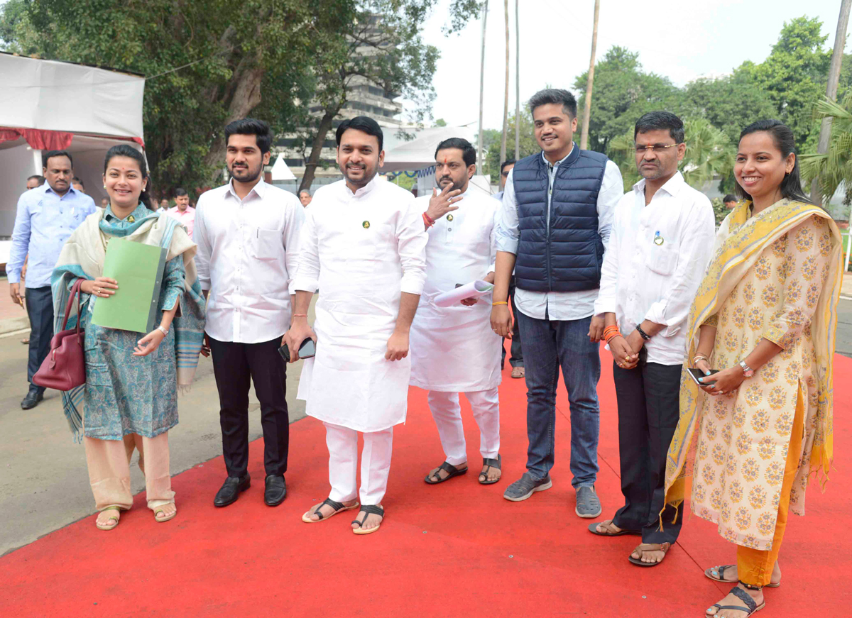 1st Day Winter Assembly Session Vidhan Bhavan Nagpur.