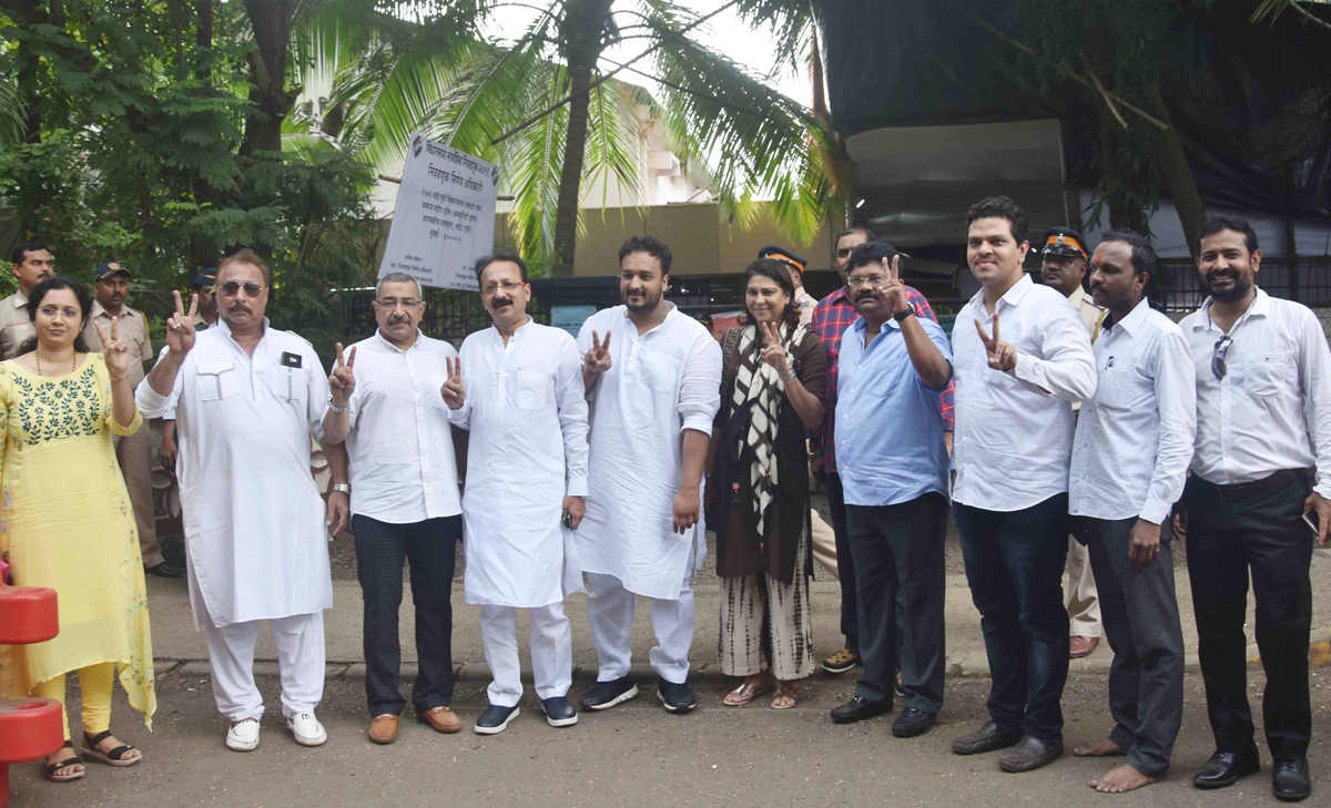 Bandra Assembly Congress -NCP Candidate Zeeshan Siddique Filed Nomination Form.