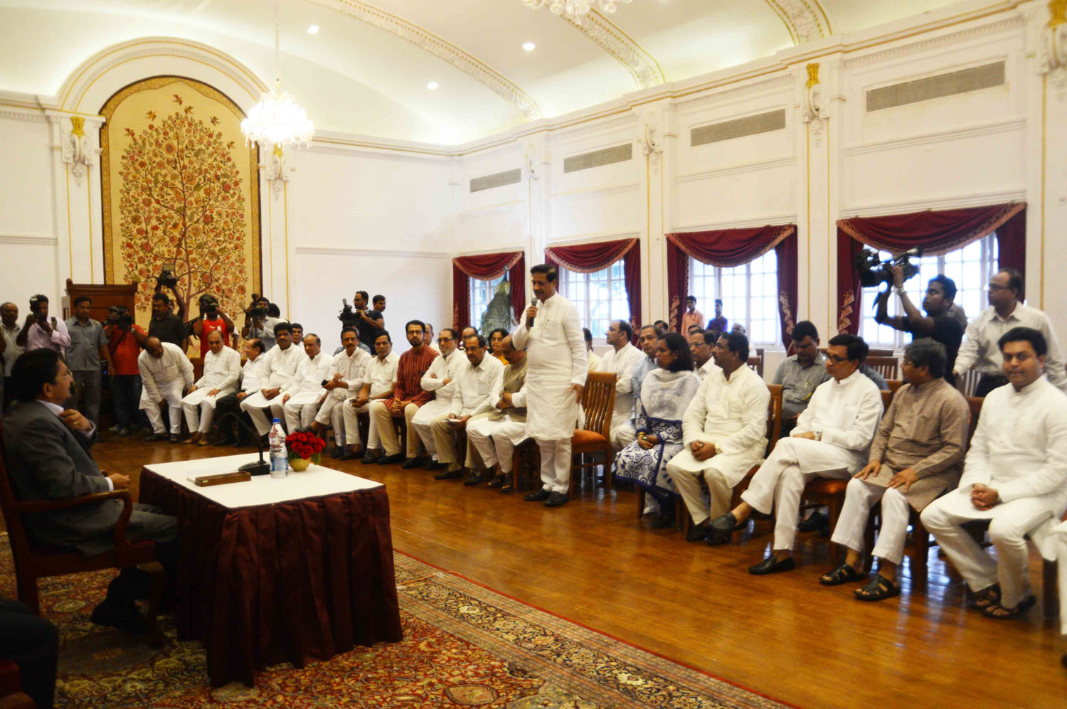 Maharashtra Pradesh Congress Committee Delegation Met Governor Ch.Vidyasagar Rao at Raj Bhavan Mumbai.