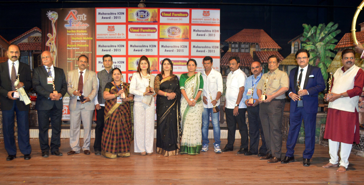 "ART IN FASHION" Director & Chief Editor Sarika Kadam Organised "Maharashtra Icon Awards-2015" in Chief Presence Of Minister Vinod Tawade at Yashwant Natya Gruh Matunga.