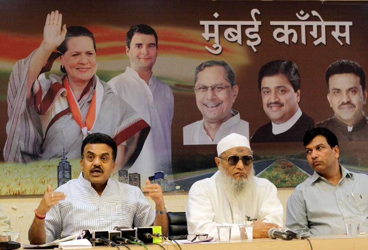 Mumbai Congress President Sanjay Nirupam Press Conference at Rajiv Gandhi Bhavan.