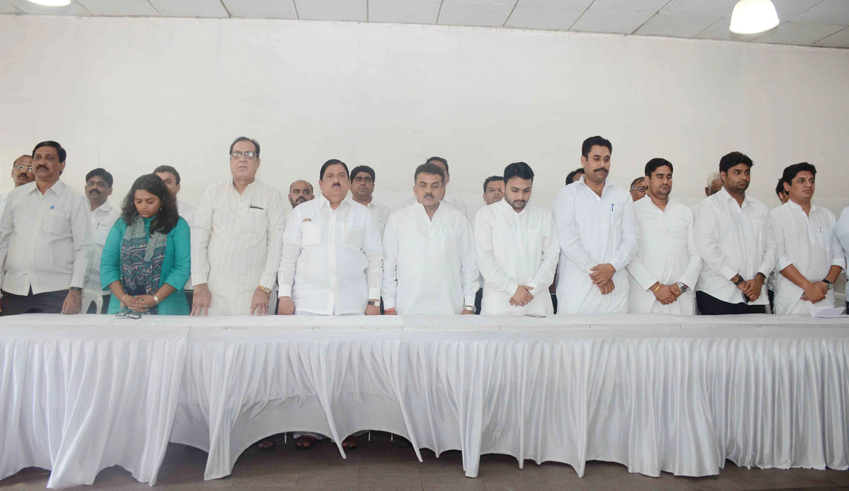 Condolence Meeting Paying Tribute to Former President of India,Bharat Ratna Dr.A.P.J.Abdul Kalam & Former Governor R.S.Gavai by Maharashtra State Youth Congress & MRCC at Rajiv Gandhi Bhavan.