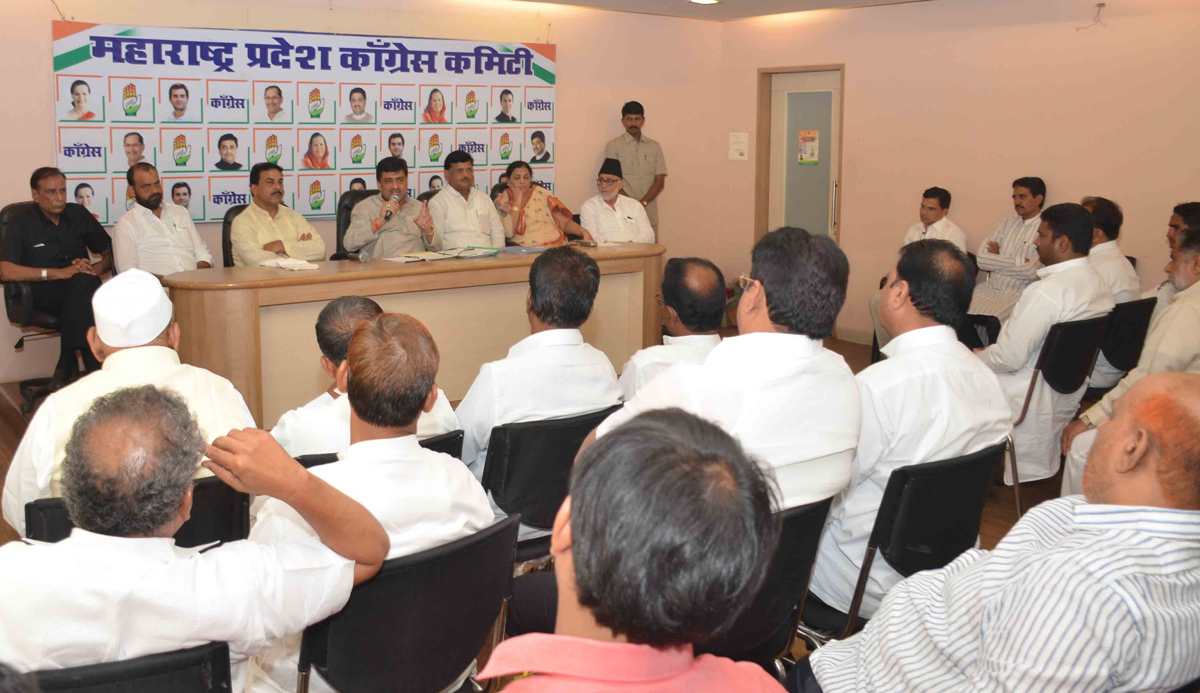 MPCC President Ashokrao Chavan during Congress Minority Cell Meeting.