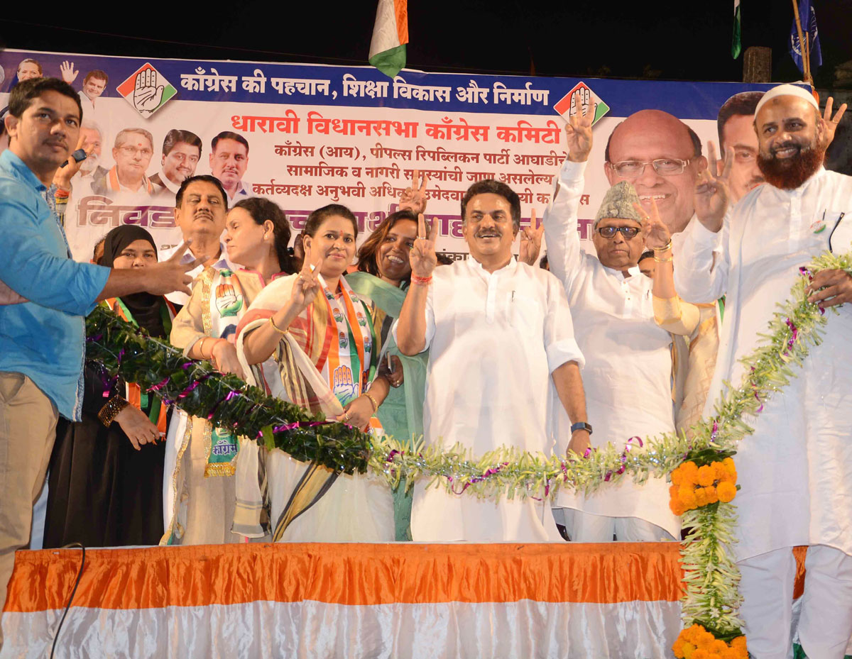 Mumbai Congress President Sanjay Nirupam during Public Meeting at Dharavi 90ft Road.