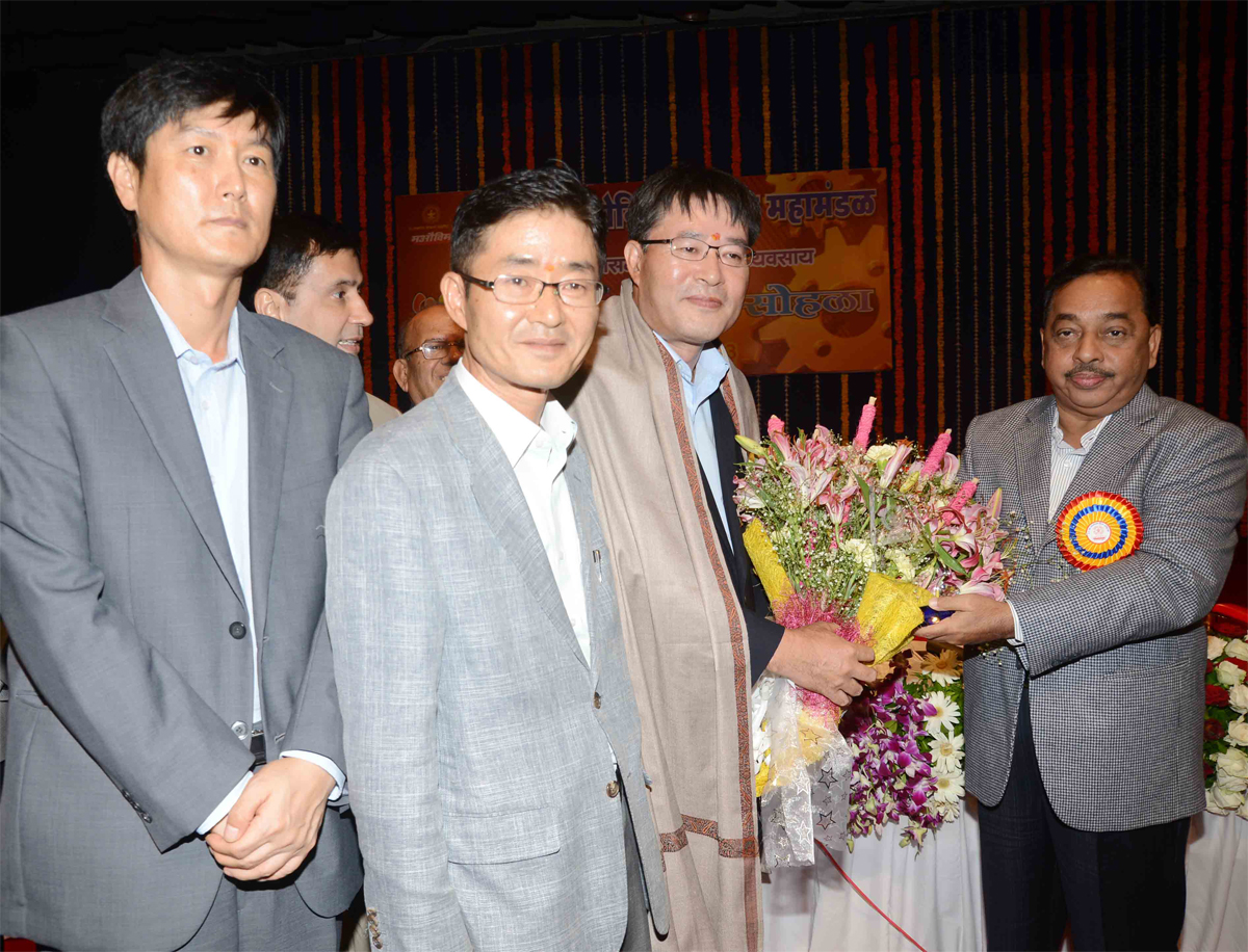 MINISTER NARAYANRAO RANE ON  MIDC 51TH ANNIVERSARY CELEBRATION AT RAVINDRA NATYA MANDIR.