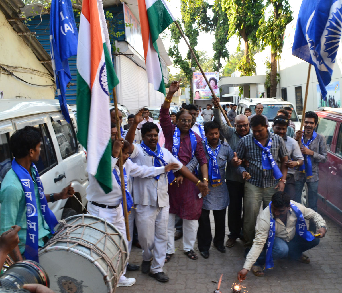 RPI Party workers celebrating on JAN LOKPAL BILL passed by Govt.