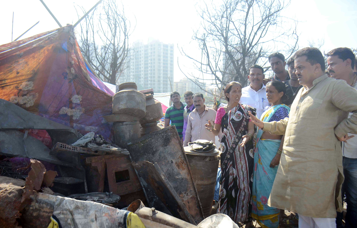 MRCC President Sanjay Nirupam visit Damu Nagar Kandivali.