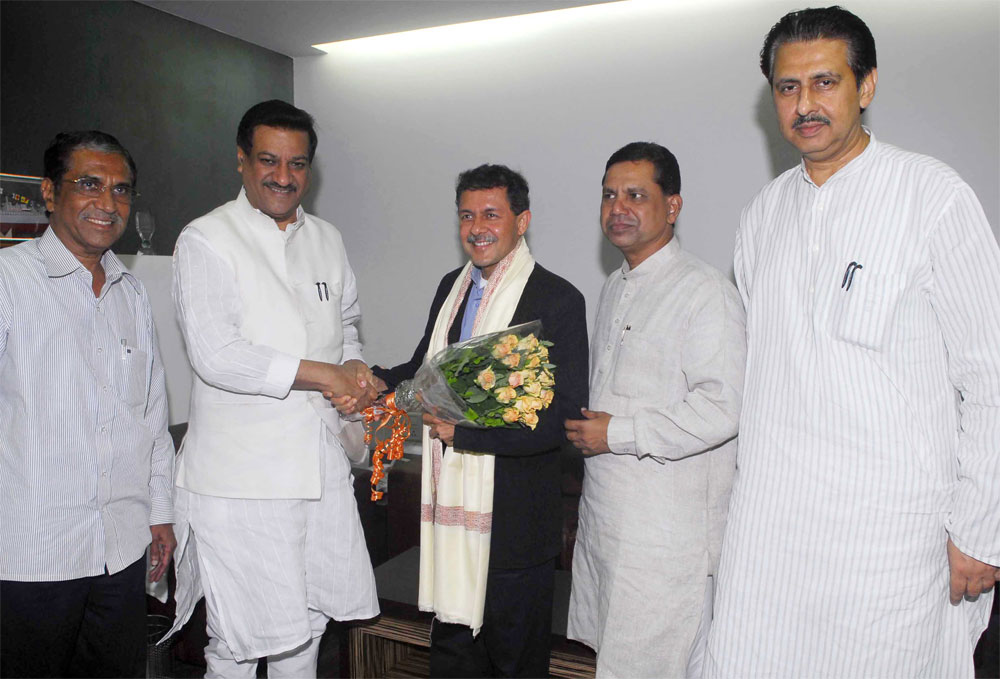 CHIEF MINISTER PRITHVIRAJ CHAVAN AT VARSHA BUNGLOW.