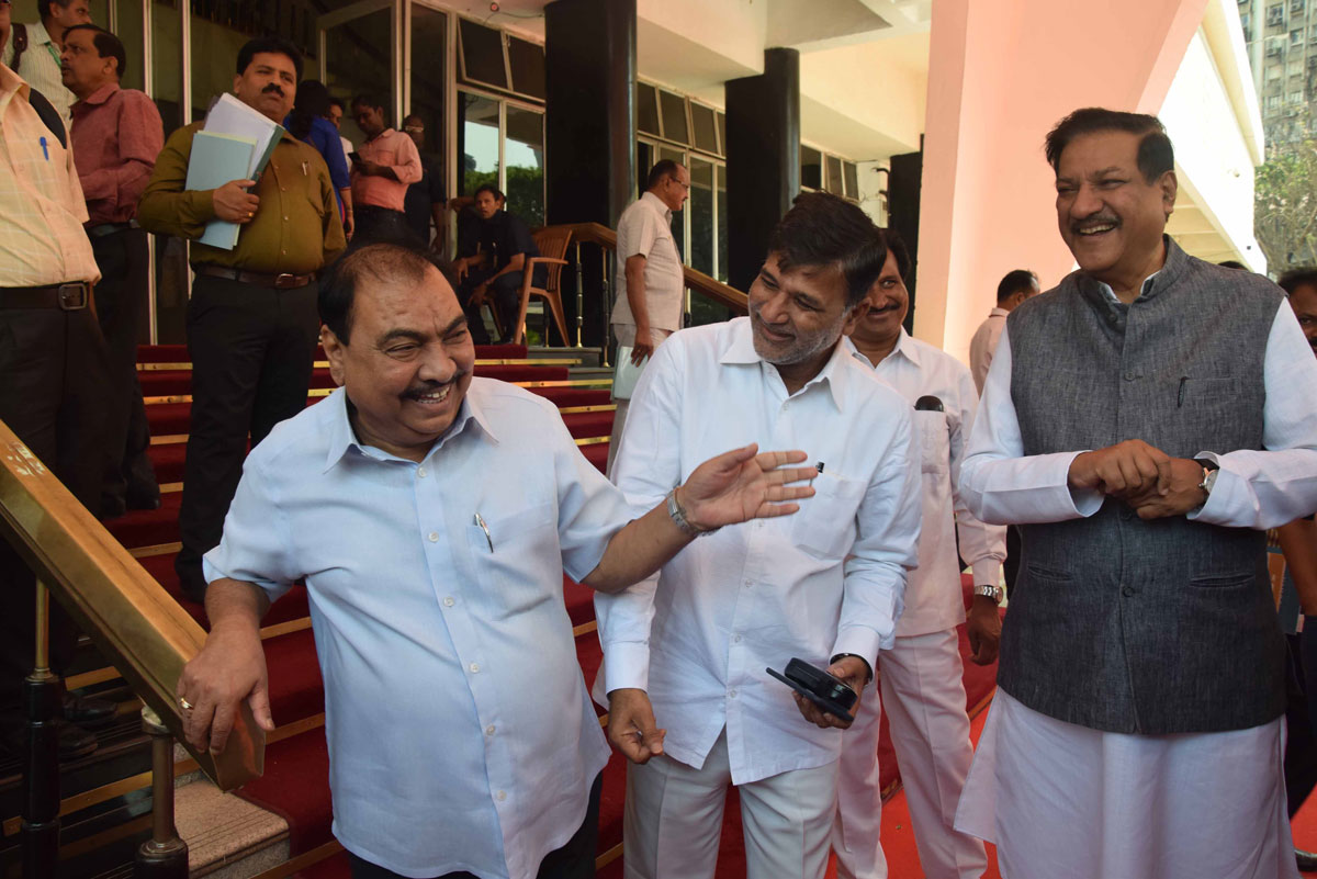 #Mumbai Budget Session: 10th Day Assembly Session Mumbai Vidhan Bhavan.