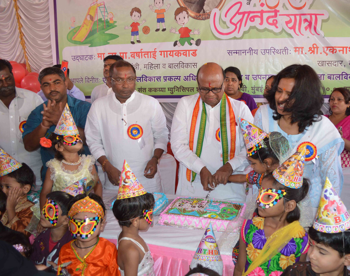 MP.Eknath Gaikwad Birthday Celebration in South Central Mumbai.
