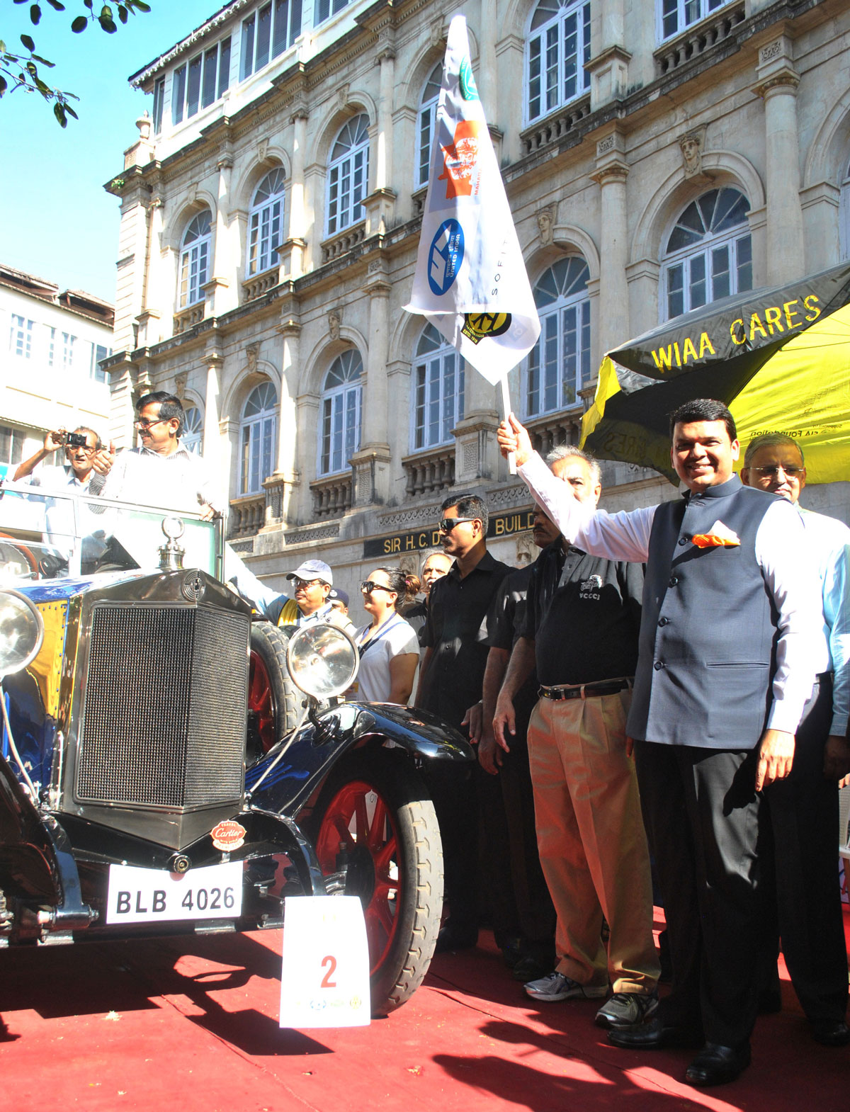 Mahatrashtra Chief Minister Devendra Fadnavis Flagged off Vintage Car Rally at Horniman Circle organised by Vintage & Classic Car Club of India.