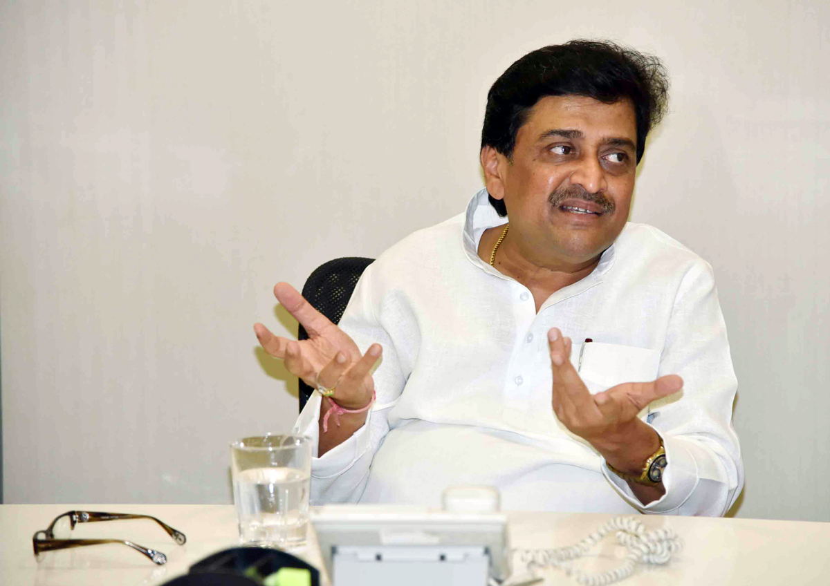 MPCC President & MP Ashokrao Chavan During Press Conference at Chheda Sadan Near Eros Cinema.