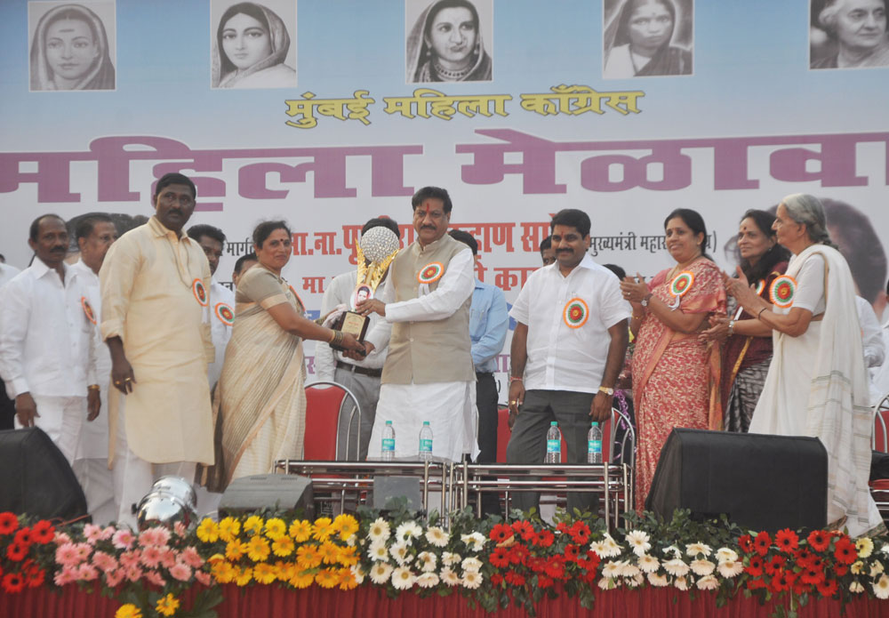 CHIEF MINISTER PRITHVIRAJ CHAVAN IN .CHEMBUR.