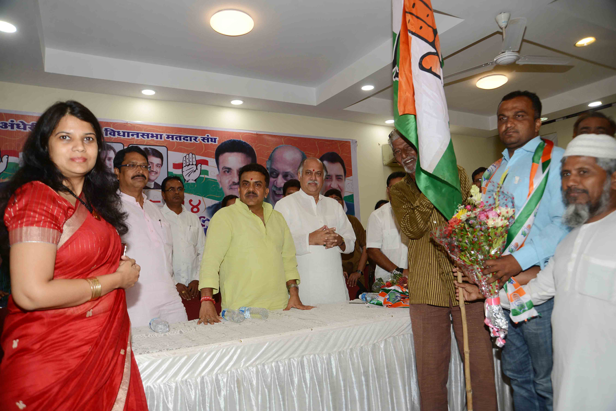 Congress Leader's Sanjay Nirupam & Gurudas Kamat at Andheri .