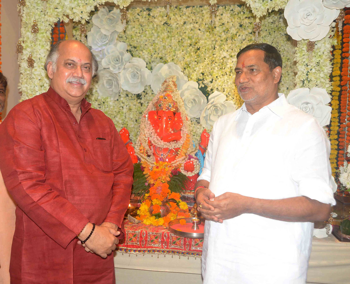 Congress Leader AICC Gen.Sec.CWC Member Gurudas Kamat for Ganesh Darshan at Congress Leader Kripashankar Singh Residence at Kalina.