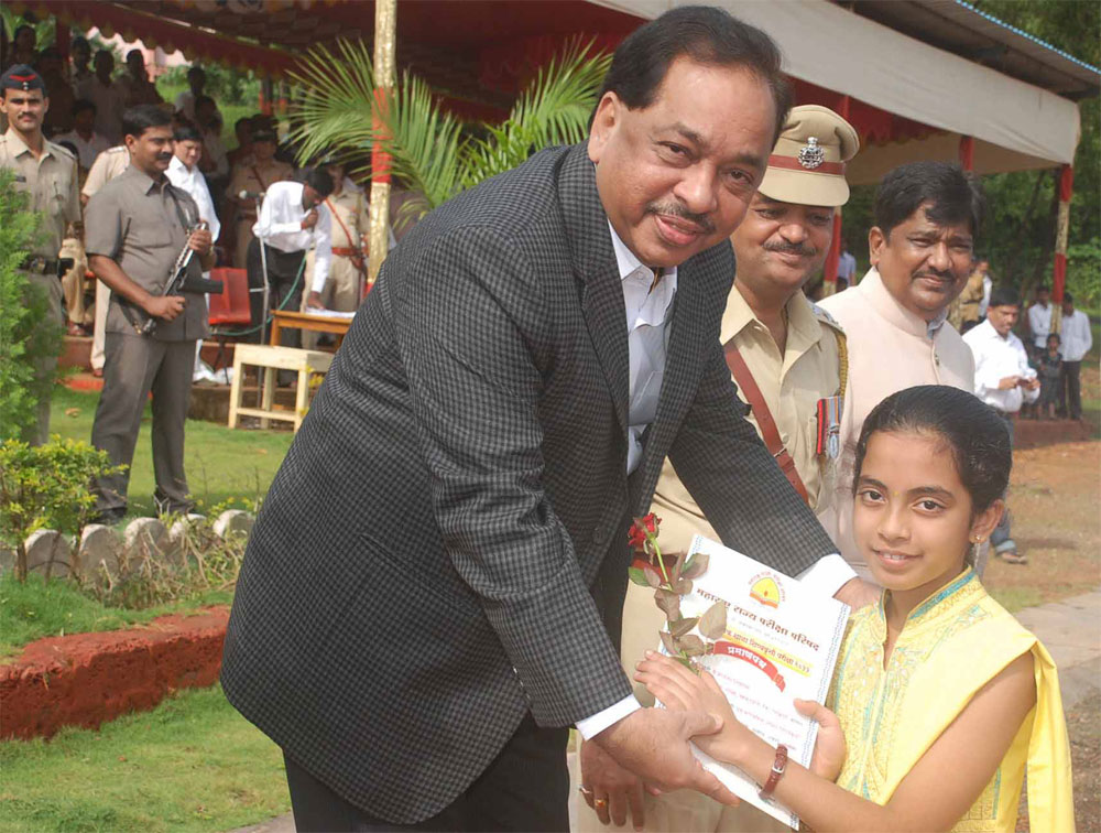 GUARDIAN MINISTER OF SINDHUDURGH NARAYANRAO RANE  AT KANKAVLI.