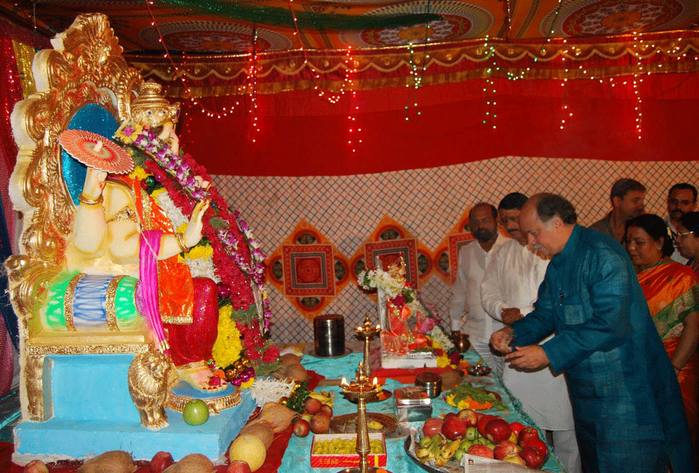 GANPATI BAPPA MORYA!!!!!