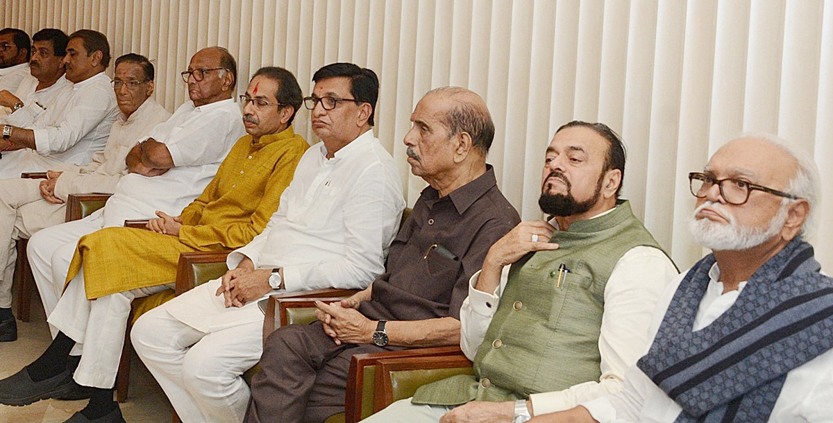 MAHAVIKASAGHADI Meets at Hotel Trident BKc.